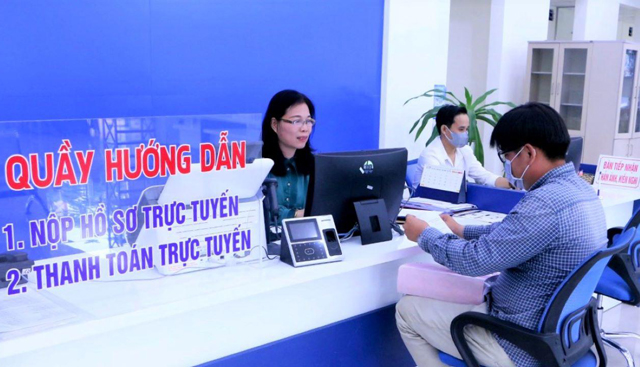 Liên tiếp 6 tháng Quảng Ngãi dẫn đầu cả nước về thanh toán trực tuyến qua Cổng Dịch vụ công quốc gia- Ảnh 1.