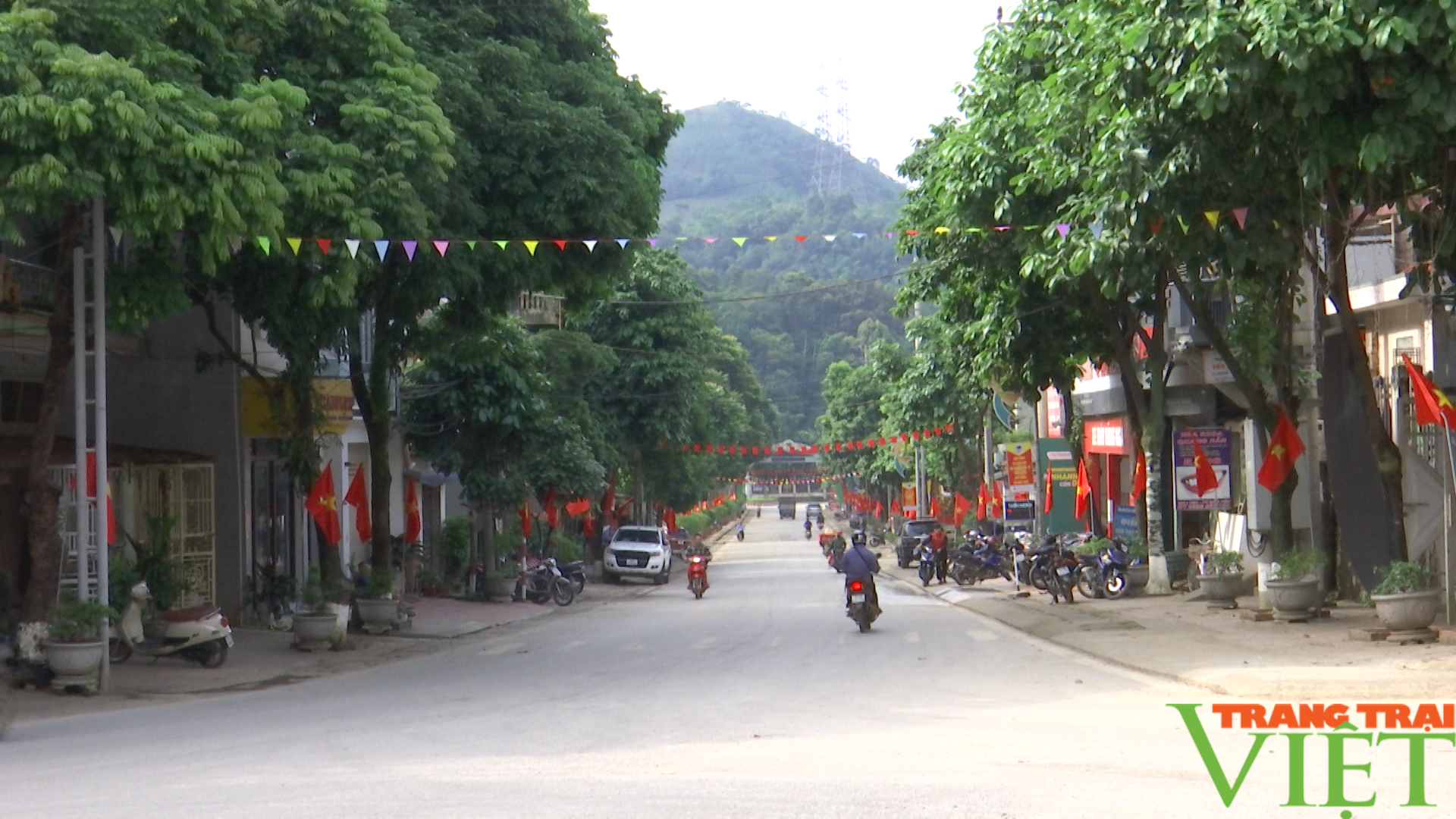 Bắc Yên (Sơn La): Đẩy mạnh các phong trào thi đua chào mừng ngày thành lập huyện. - Ảnh 2.