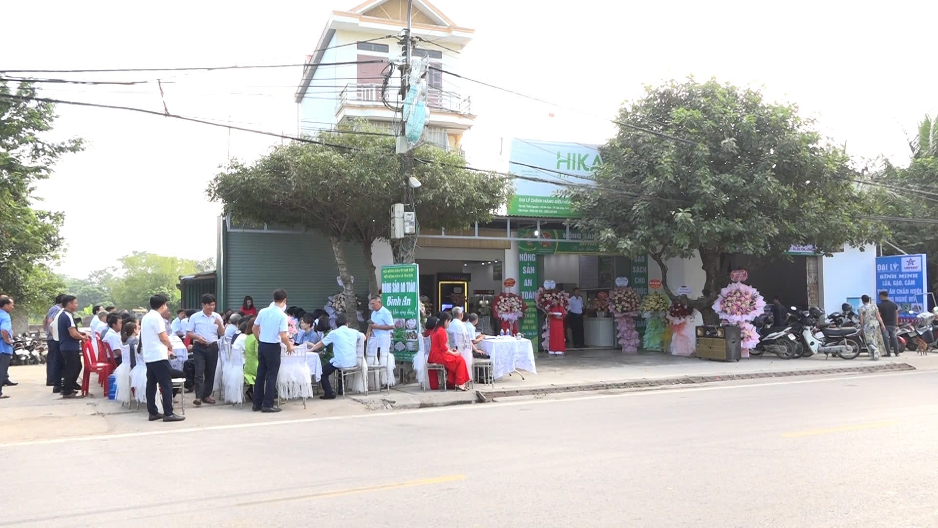 Ninh Bình: Hội Nông dân TP.Tam Điệp khai trương cửa hàng nông sản an toàn Bình An - Ảnh 5.