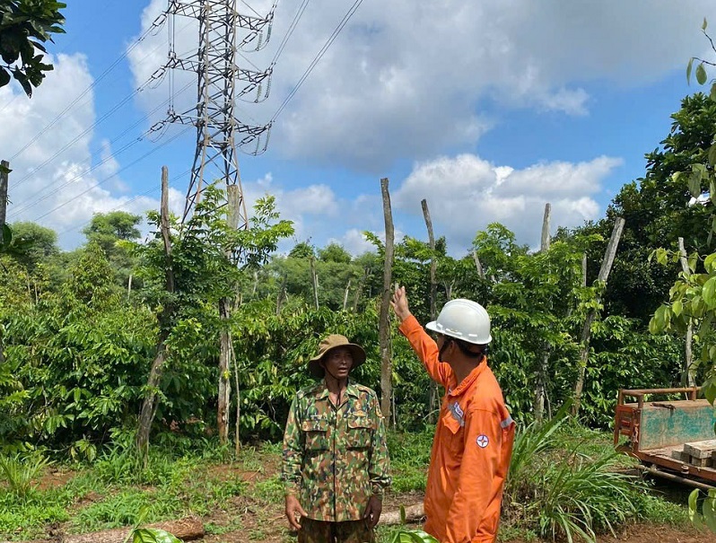 PC Đắk Lắk: Vận hành ổn định lưới điện 110kV trong mùa mưa bão - Ảnh 1.