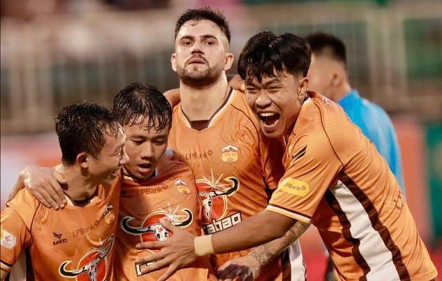 V-League trở lại, đội bóng nhà bầu Đức phải “leo núi”- Ảnh 1.