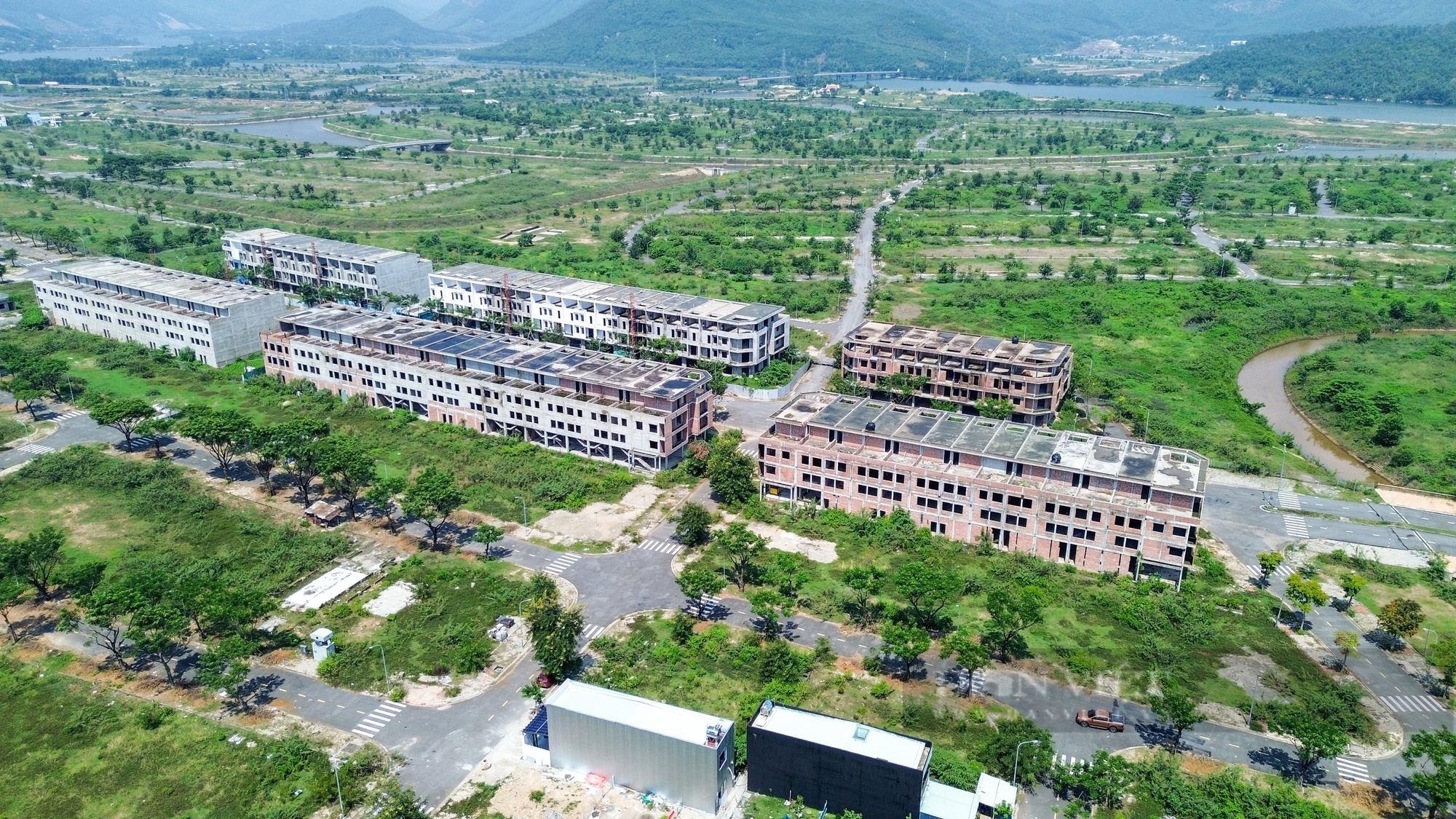 Dự án Golden Hills City ở Đà Nẵng rộng gần 400 ha bị bỏ hoang, thành khu đô thị "ma"- Ảnh 3.