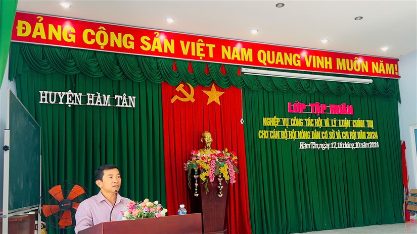 Bình Thuận: Hội Nông dân tổ chức tập huấn nghiệp vụ công tác Hội và công tác lý luận chính trị năm 2024 - Ảnh 2.