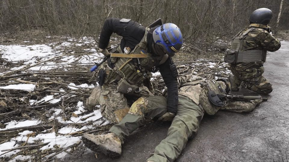 "Nhiều người đã chết", tiết lộ sự thật khó tin quân đội Ukraine đang phải đối mặt  - Ảnh 1.