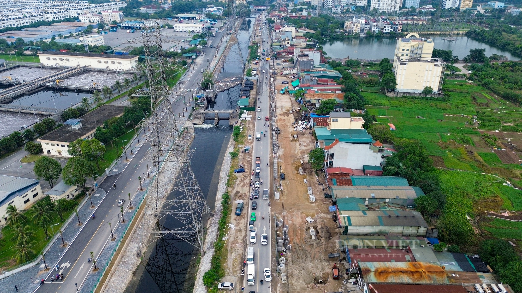 Dồn lực thi công mở rộng con đường gần 1.000 tỷ đồng/1km tại Hà Nội- Ảnh 10.