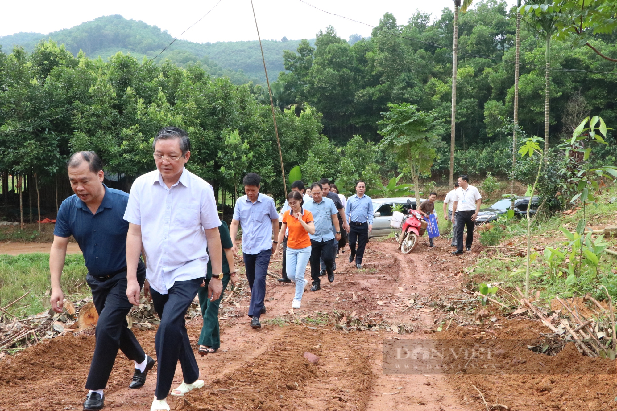 Chủ tịch Hội NDVN Lương Quốc Đoàn trao quà tại Lào Cai, Yên Bái: Sau bão... là nụ cười hạnh phúc khi có nhà mới - Ảnh 8.