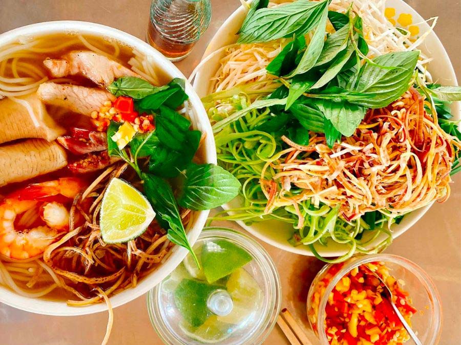 Món ăn đặc sản ở Sóc Trăng: Bún vịt nấu tiêu, mỹ vị trần gian