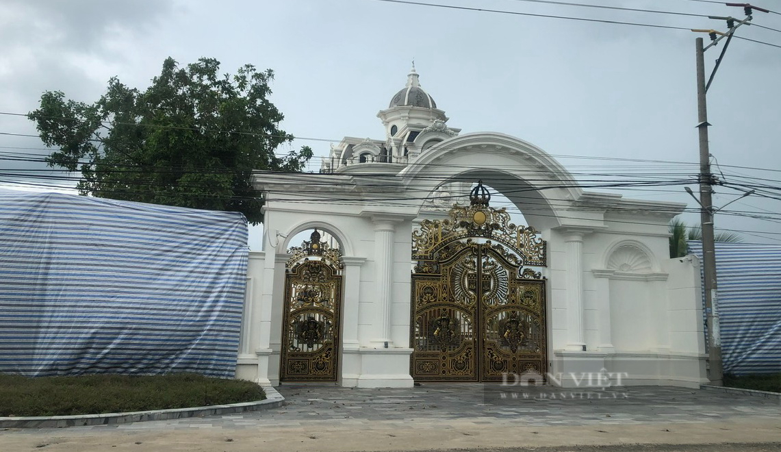 Bình Thuận: Bắt đầu tháo dỡ căn biệt thự xây dựng trái phép ở huyện Tánh Linh - Ảnh 3.