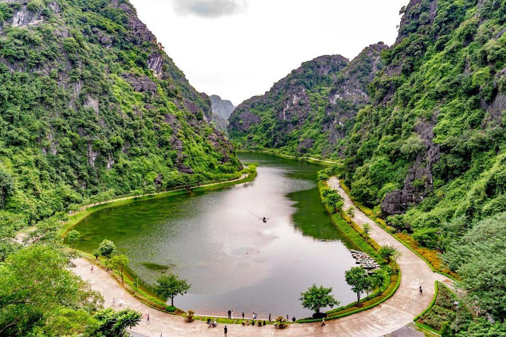 Ngắm Tràng An vào mùa thu với khung cảnh non nước hữu tình đẹp lay động lòng người - Ảnh 3.