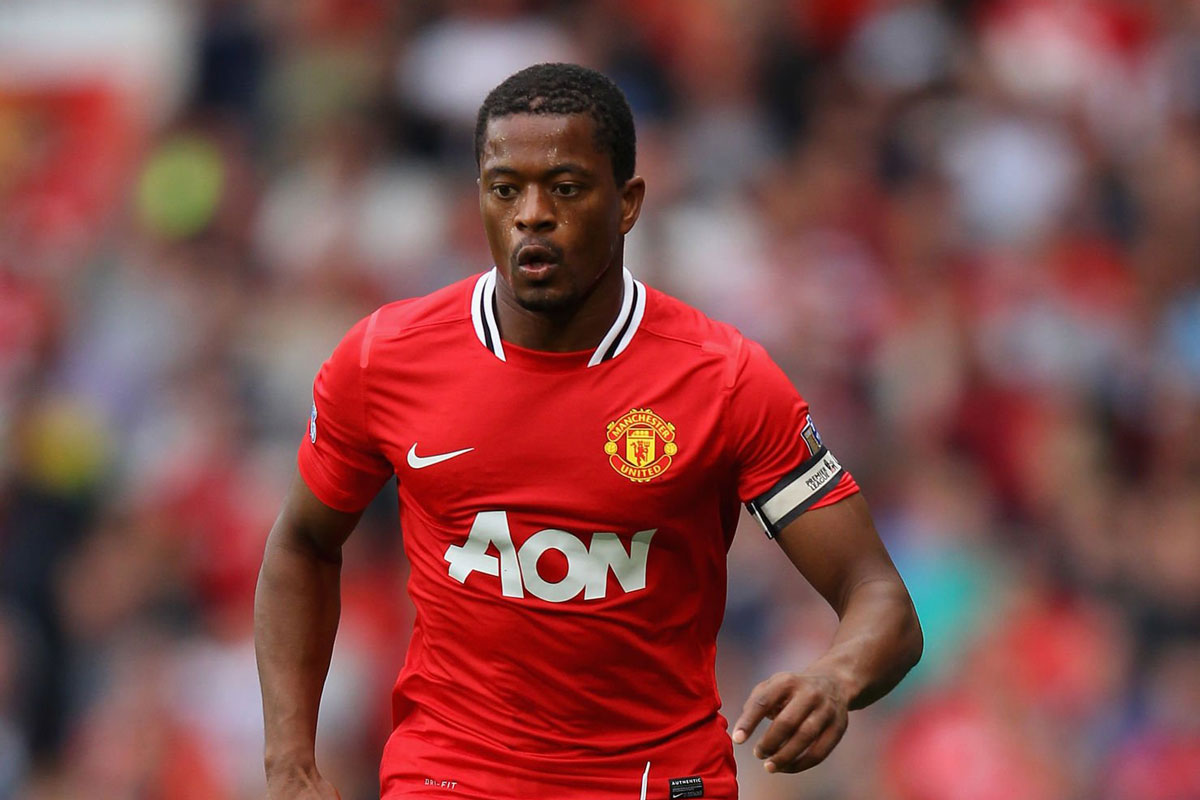 Patrice Evra: Tự huỷ hoại danh tiếng vì bê bối tình ái, không cấp tiền nuôi dưỡng cho con - Ảnh 1.