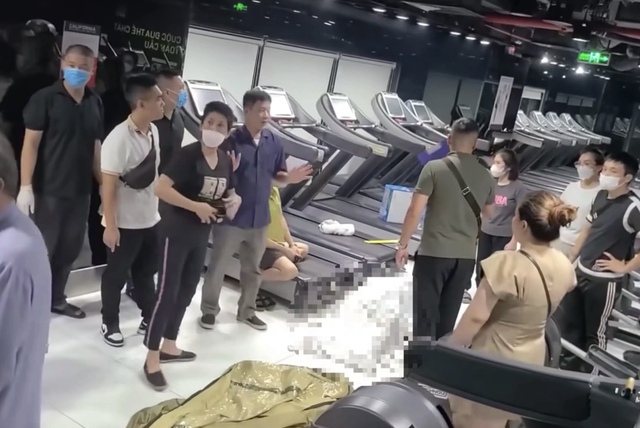 Vụ người đàn ông tử vong tại phòng tập gym: Bác sĩ cảnh báo gì để tránh đột quỵ? - Ảnh 1.