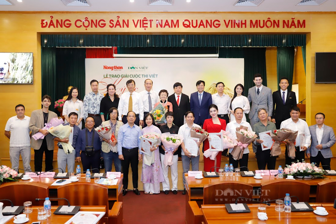 Ban Giám khảo: Cuộc thi viết Ký ức Hà Nội đã lan tỏa nét đẹp Hà Nội một cách sâu rộng, mạnh mẽ - Ảnh 5.