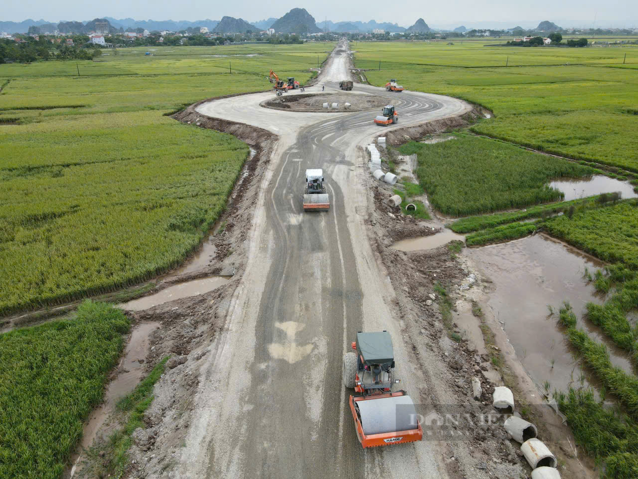 Cận cảnh cầu Bến Mới nối hai tỉnh Nam Định và Ninh Bình chuẩn bị thông xe - Ảnh 5.