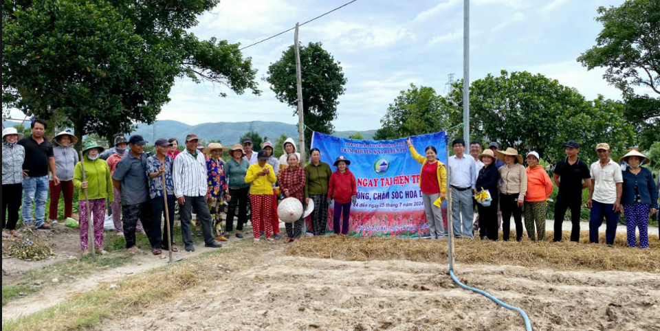 Phú Yên: Khuyến nông đồng hành cùng nông dân trong chuyển giao tiến bộ kỹ thuật nông nghiệp - Ảnh 1.