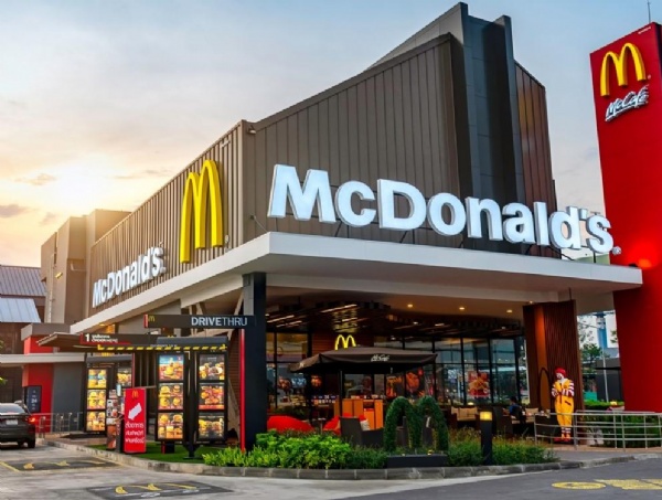 McDonald's bị nghi ngờ làm lây lan ngộ độc E.coli tại Mỹ: McDonald's Việt Nam nói gì?- Ảnh 2.