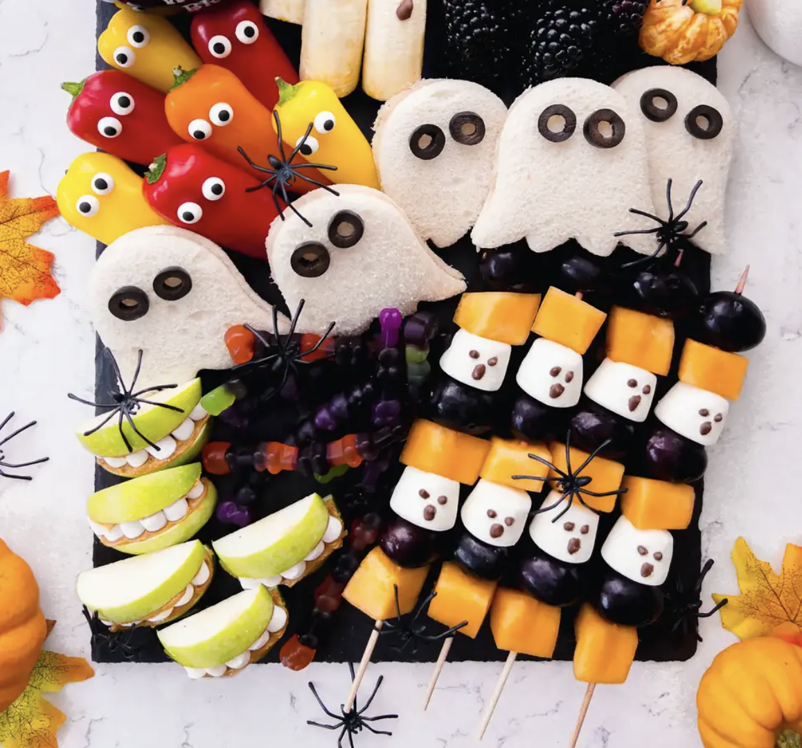 4 mẹo ăn uống lành mạnh trong ngày lễ Halloween - Ảnh 1.