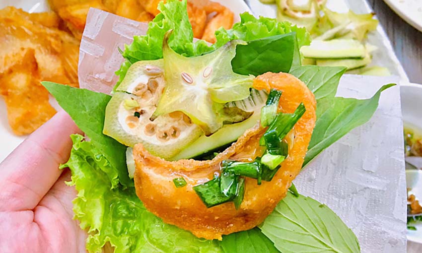 Bánh đặc sản hương vị đậm đà, đặc trưng khiến du khách đã thử lần đầu sẽ đem lòng nhớ thương - Ảnh 1.