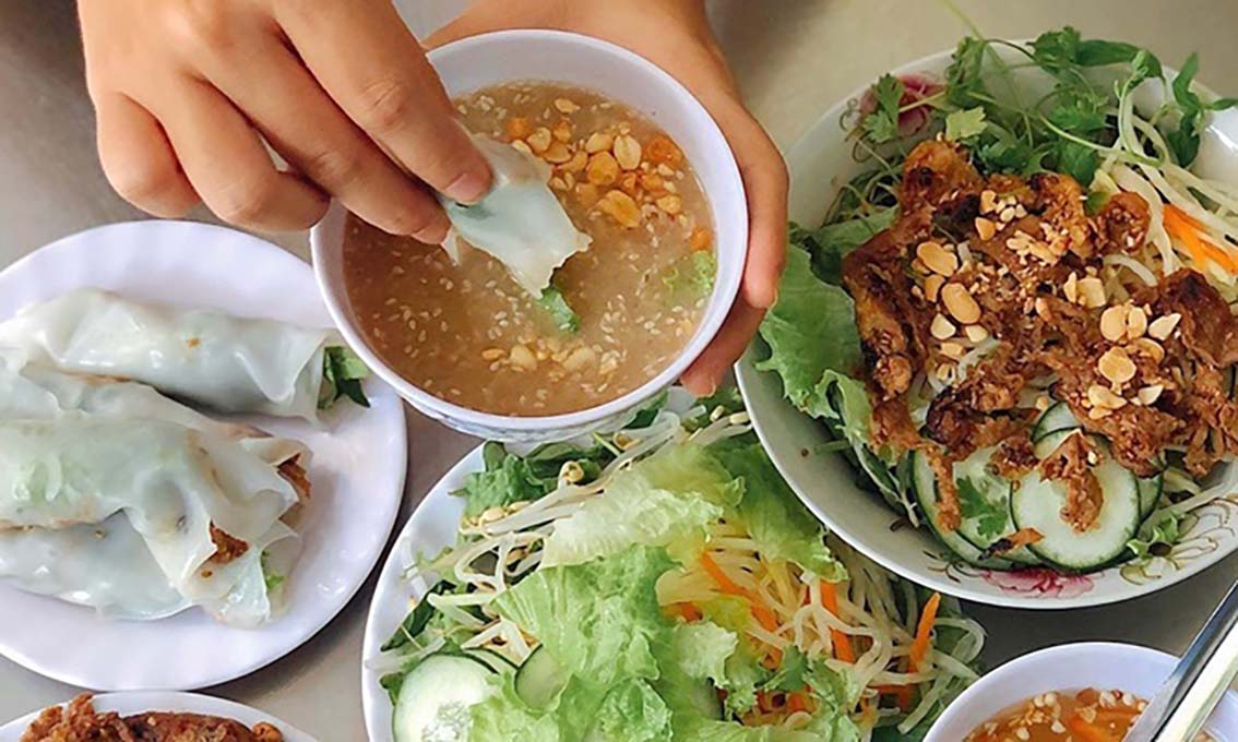 Bánh đặc sản hương vị đậm đà, đặc trưng khiến du khách đã thử lần đầu sẽ đem lòng nhớ thương - Ảnh 5.