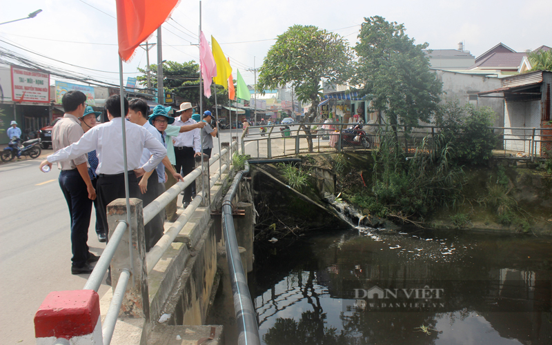 Mưa ngập diện rộng, Đồng Nai “căng mình” ứng phó, đảm bảo an toàn cho người dân và tài sản - Ảnh 4.