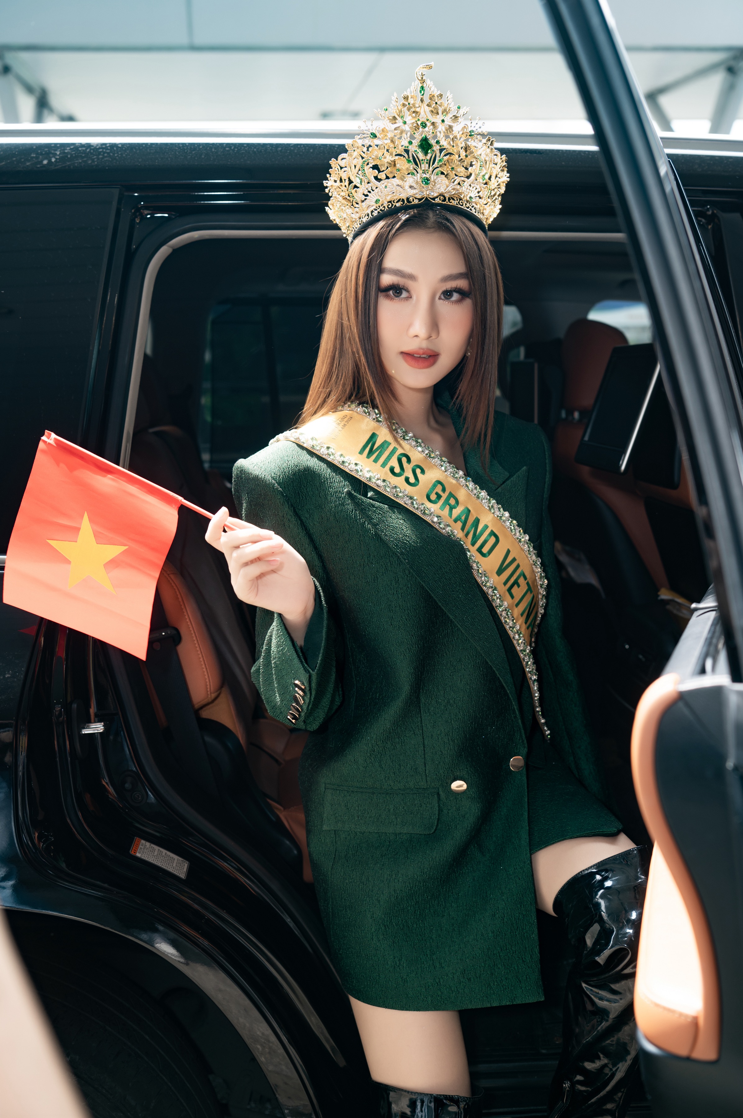 Hoa hậu Quế Anh đến Campuchia thi Miss Grand International 2024, nhận "tin vui" đầu tiên gây ngỡ ngàng - Ảnh 1.