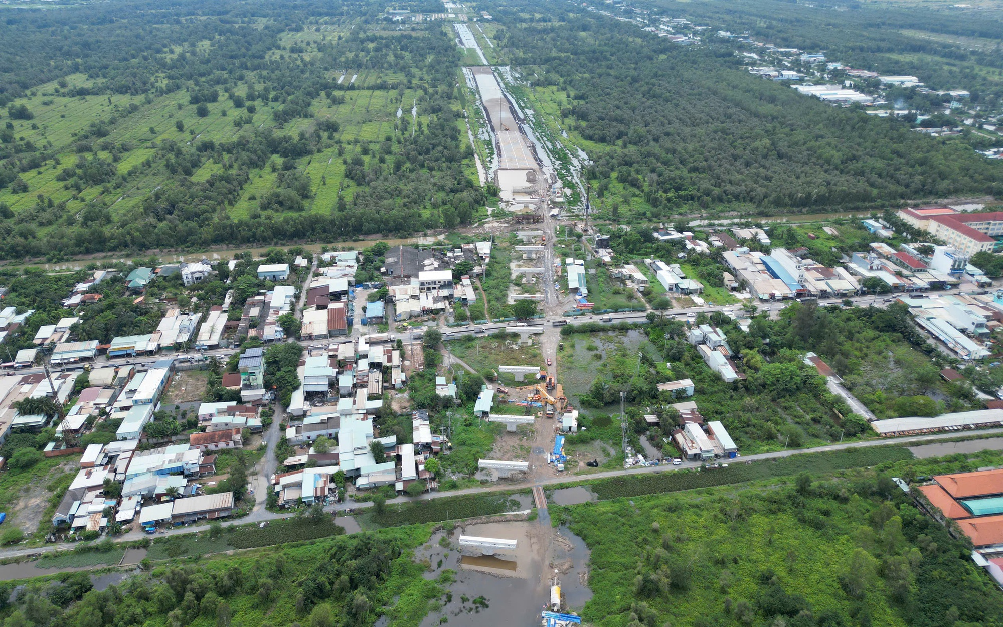 TP.HCM dồn lực hoàn thành 183 km metro vào năm 2035 - Ảnh 3.