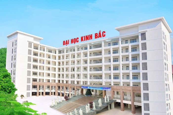 Một trường ĐH bãi nhiệm, bổ nhiệm Chủ tịch Hội đồng Trường sai quy định: Bộ GDĐT yêu cầu báo cáo - Ảnh 1.