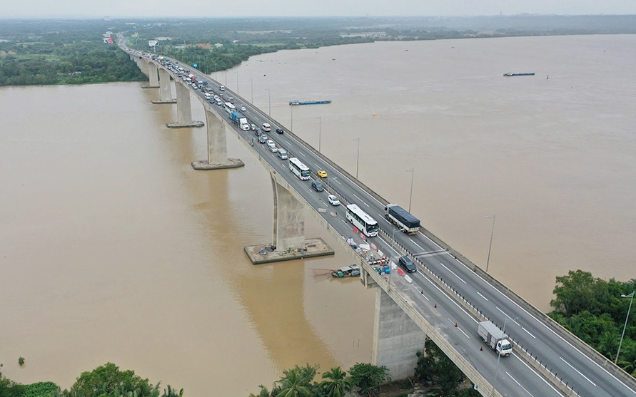 Một HTX ở Thanh Hóa cơ giới hóa, ứng dụng công nghệ cao, ruộng đẹp như phim, dân giàu lên - Ảnh 11.