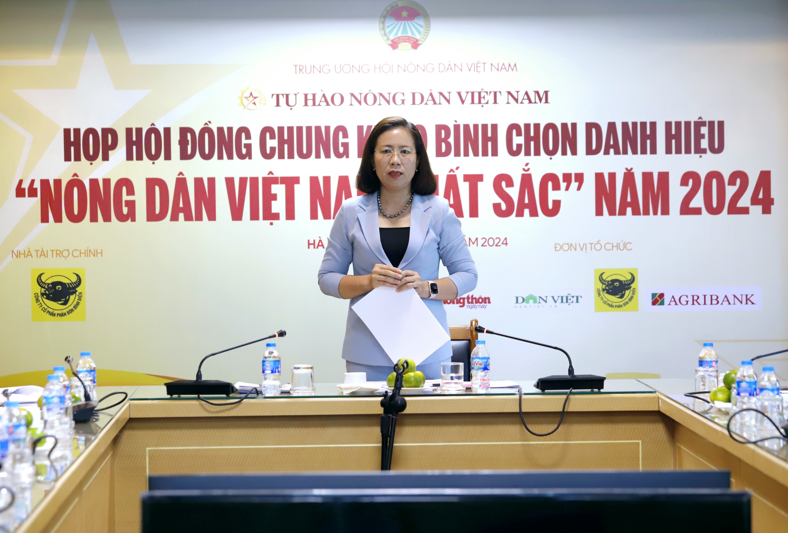 9 kỷ lục ấn tượng của 63 Nông dân Việt Nam xuất sắc năm 2024, có tỷ phú nuôi ngao doanh thu đạt 150 tỷ/năm - Ảnh 1.