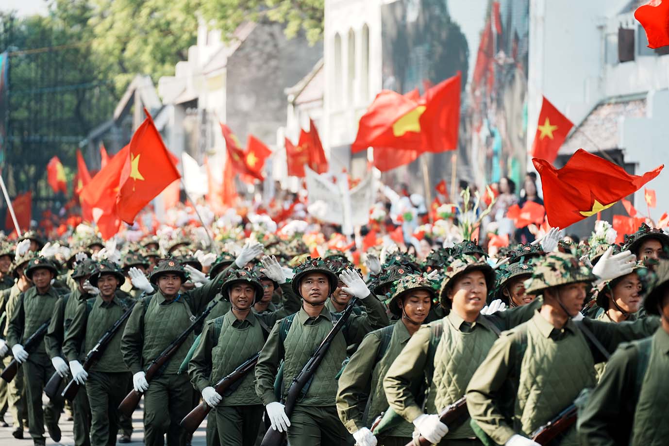 "Ngày hội văn hóa vì hòa bình": Xúc động với màn tái hiện lịch sử Hà Nội- Ảnh 3.