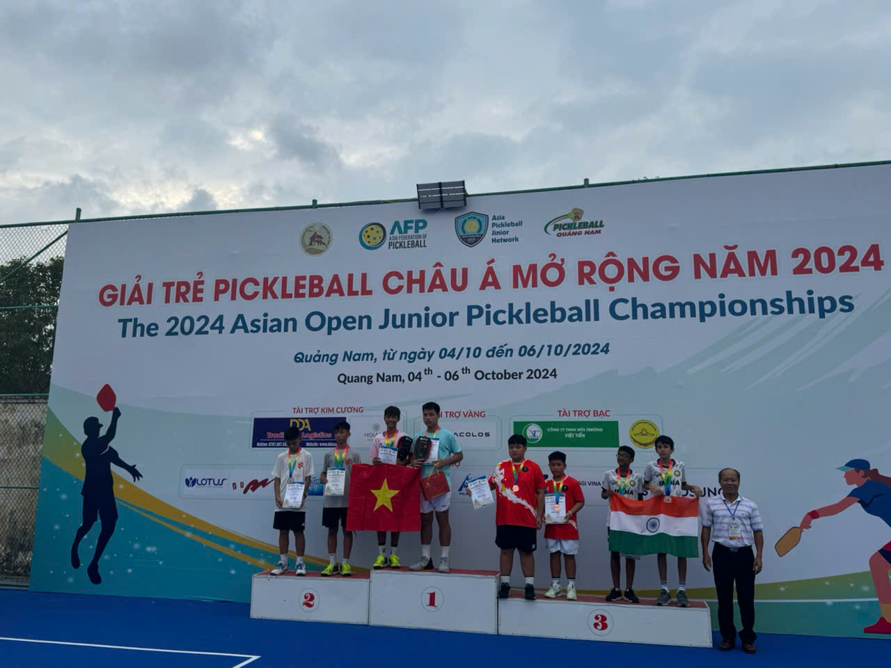 So tài với 100 vận động viên, em Trần Đức Khang bức phá giành 3 huy chương giải trẻ Pickleball châu Á- Ảnh 4.