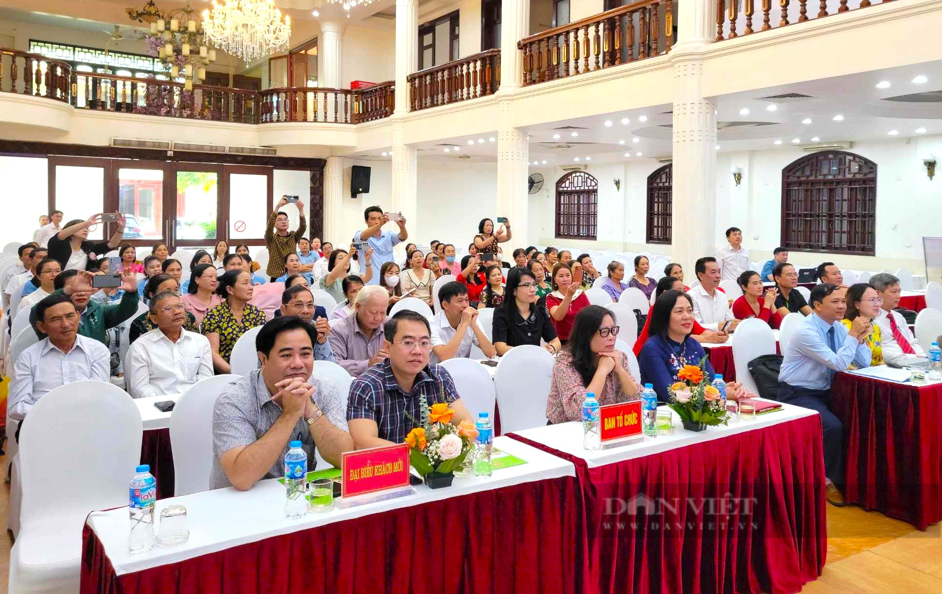 Nông dân Hải Dương sôi nổi thi tìm hiểu kiến thức và pháp luật về bảo vệ tài nguyên môi trường - Ảnh 2.