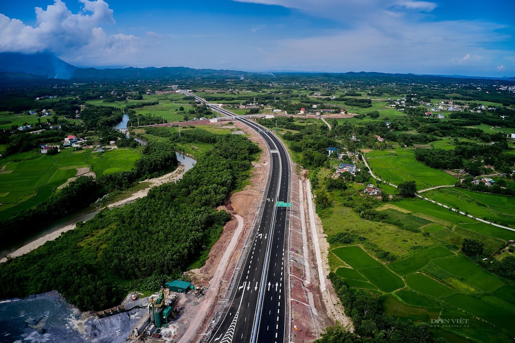 Quảng Ninh: Đầm Hà trên "đường băng cất cánh" - Ảnh 13.