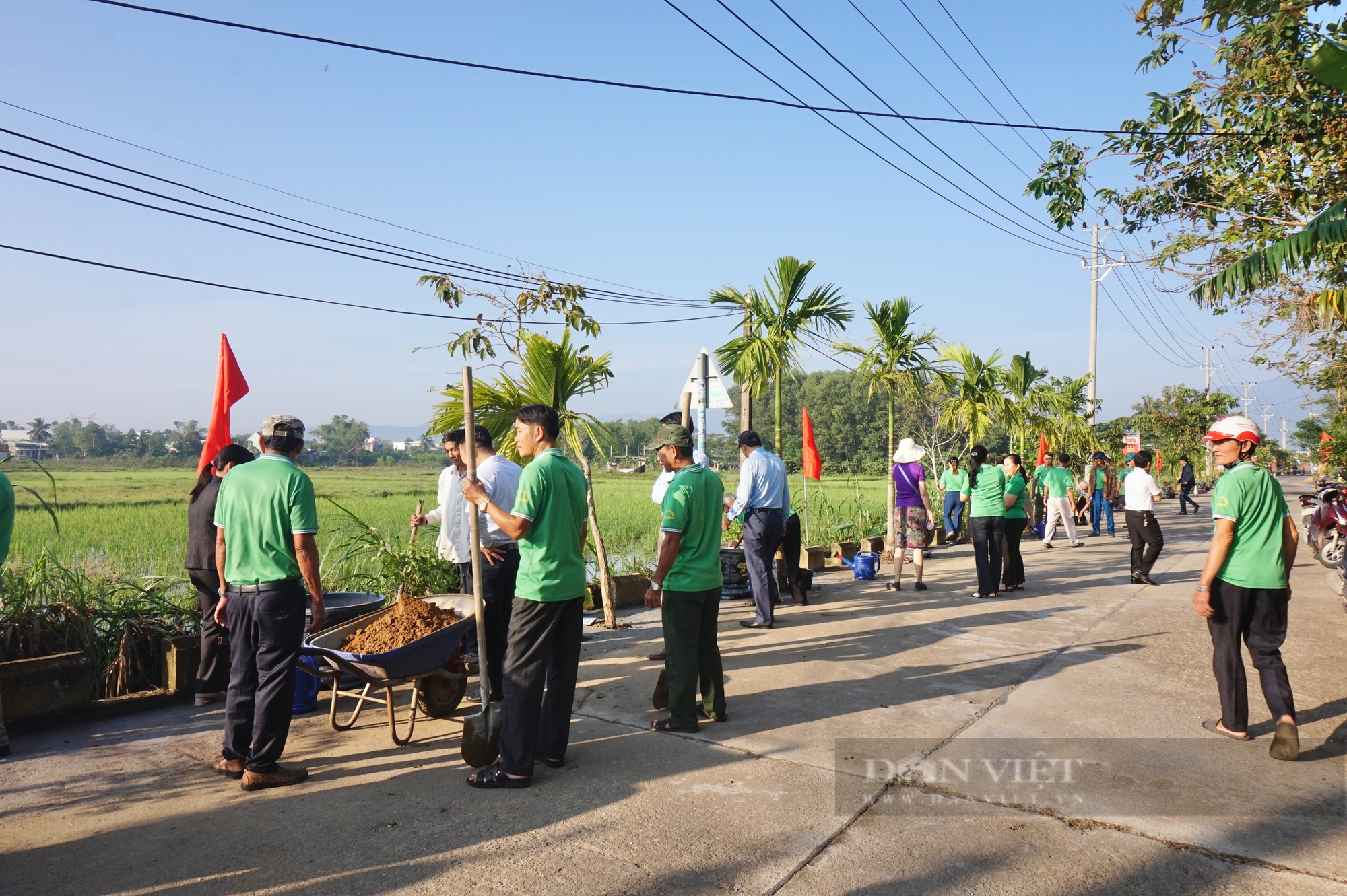 Hội Nông dân Đà Nẵng phát động xây dựng tuyến đường nông thôn mới kiểu mẫu năm 2024- Ảnh 4.