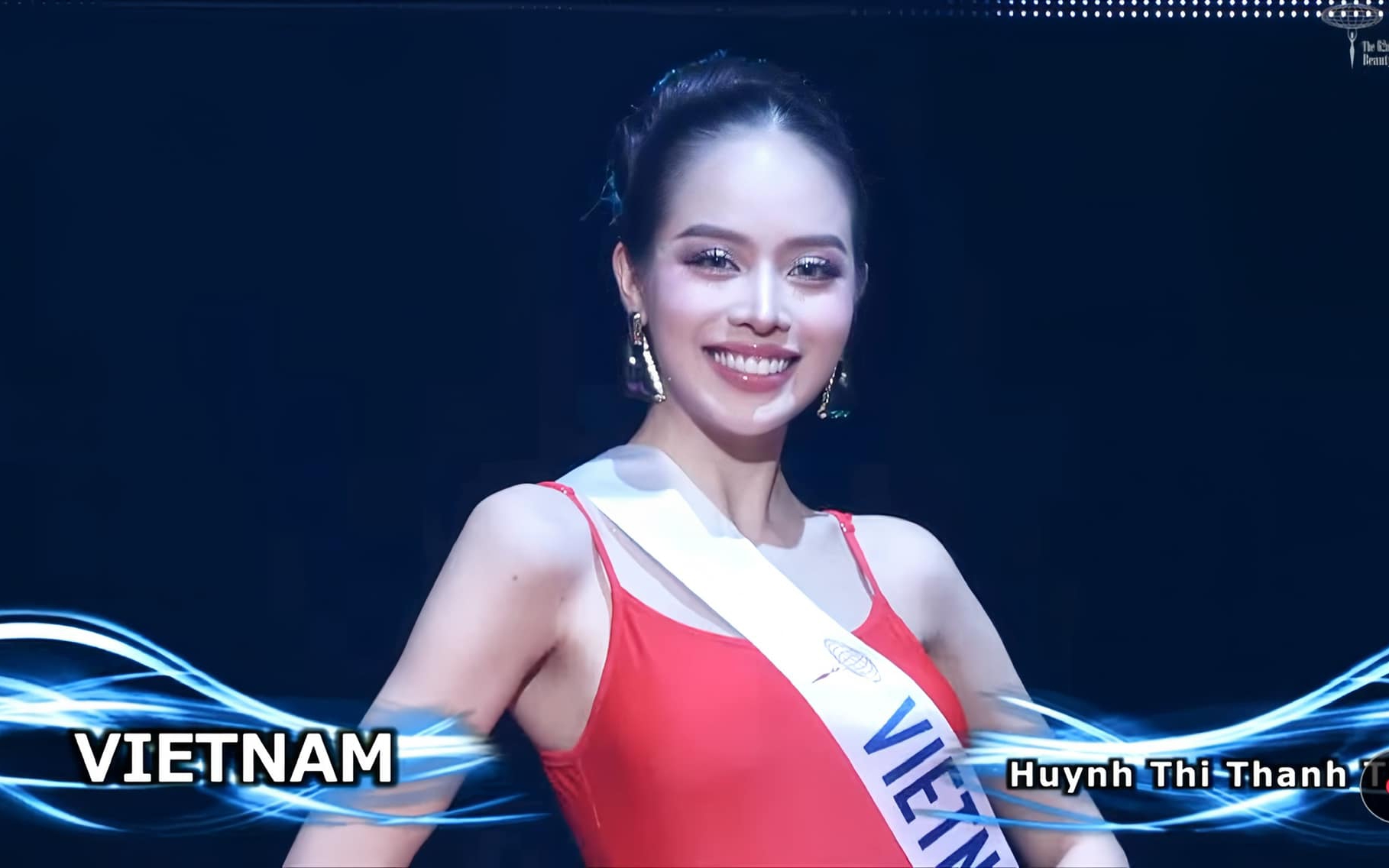 Miss International 2024 Huỳnh Thị Thanh Thủy lột xác đẹp đầy mê hoặc, có bí kíp giữ dáng khó ngờ - Ảnh 21.