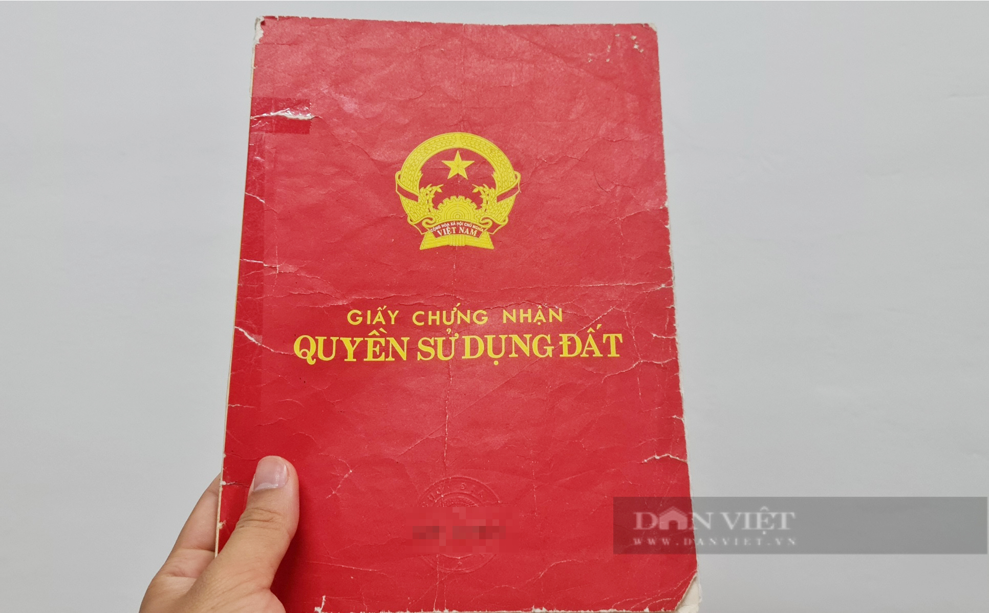 Làm rõ trách nhiệm việc cấp 7 “Sổ đỏ” trái luật trùng lên đất của trại giam thuộc Bộ Công an - Ảnh 1.