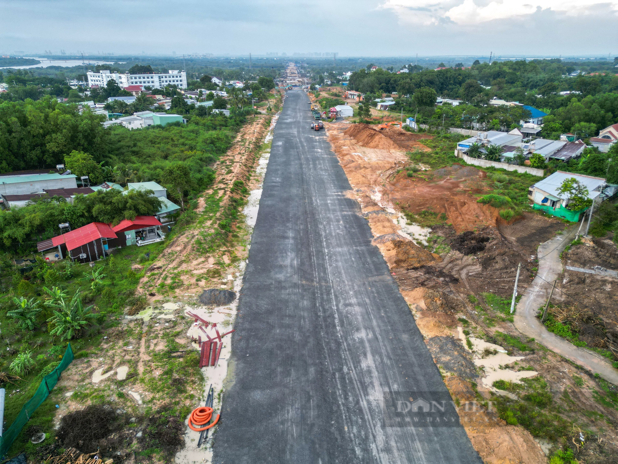 Đẩy nhanh tiến độ, thi công ngày đêm tại dự án Vành đai 3 qua Đồng Nai gần 2.600 tỷ đồng- Ảnh 6.