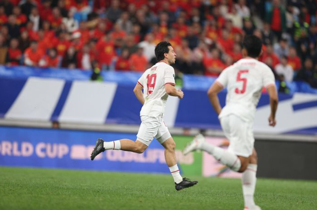 Indonesia vs Nhật Bản (19h ngày 15/11): Gelora Bung Karno không “cứu” được chủ nhà - Ảnh 2.