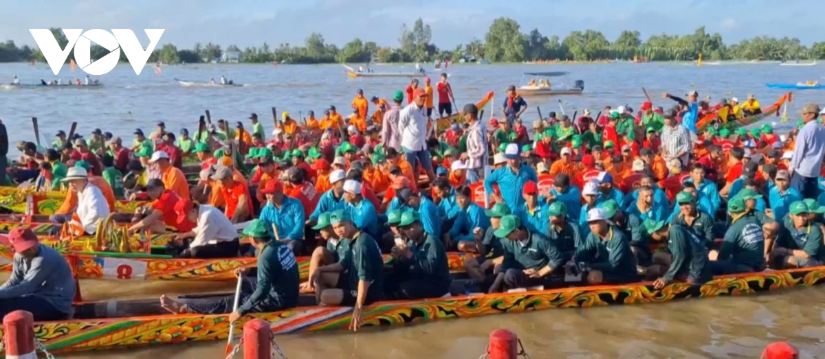 Sôi nổi lễ hội văn hóa, thể thao, du lịch đồng bào Khmer tỉnh Kiên Giang - Ảnh 3.