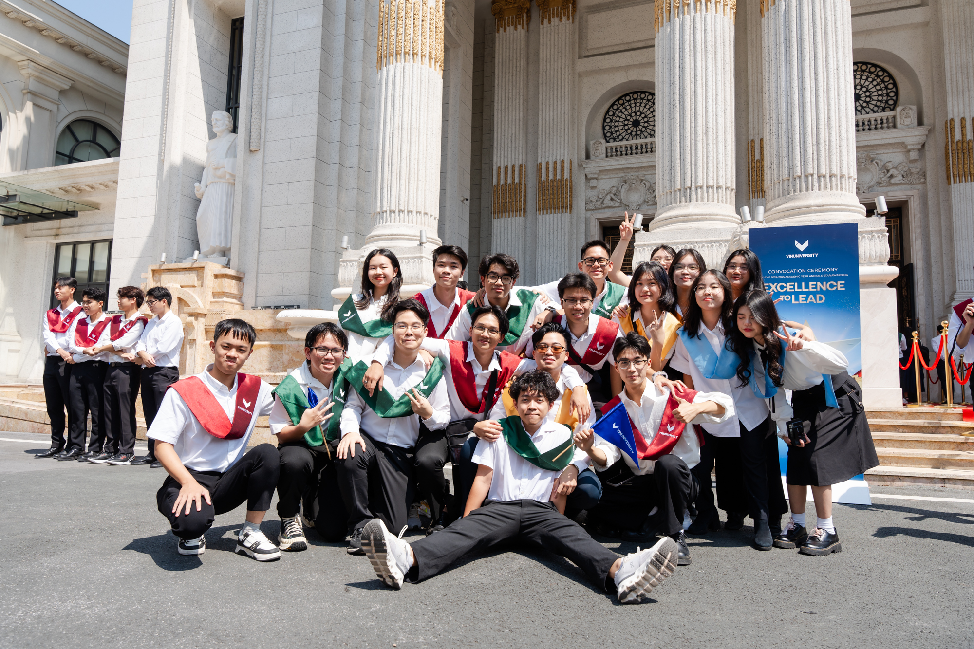 Hiệu trưởng Đại học VinUni: "Ông Phạm Nhật Vượng có tầm nhìn và tham vọng giáo dục Việt Nam đạt chuẩn tiêu quốc tế" - Ảnh 9.