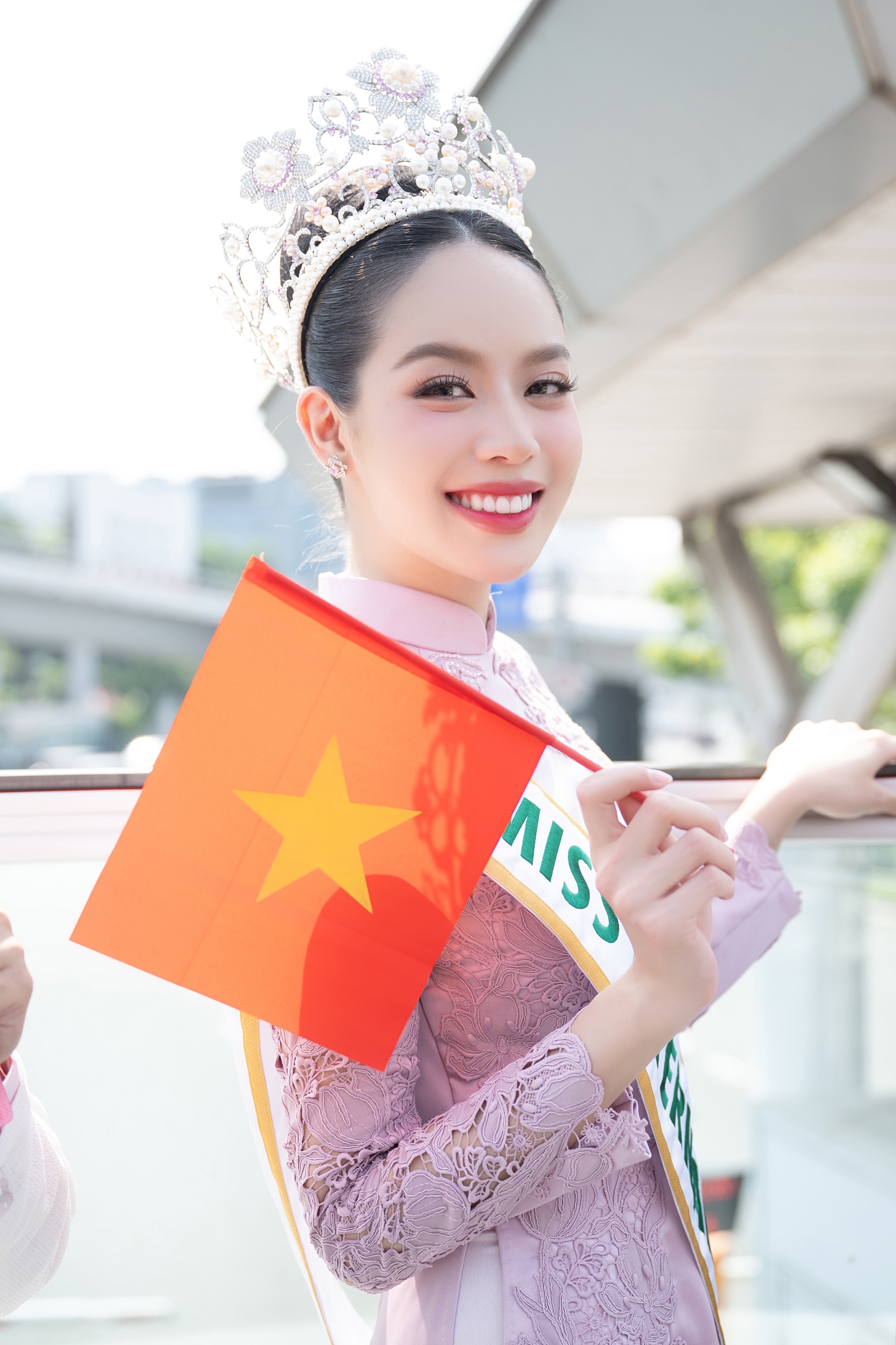 Hoa hậu Việt Nam duy nhất đăng quang Miss International 2024 nhờ Hoa hậu Thùy Tiên truyền cảm hứng - Ảnh 6.