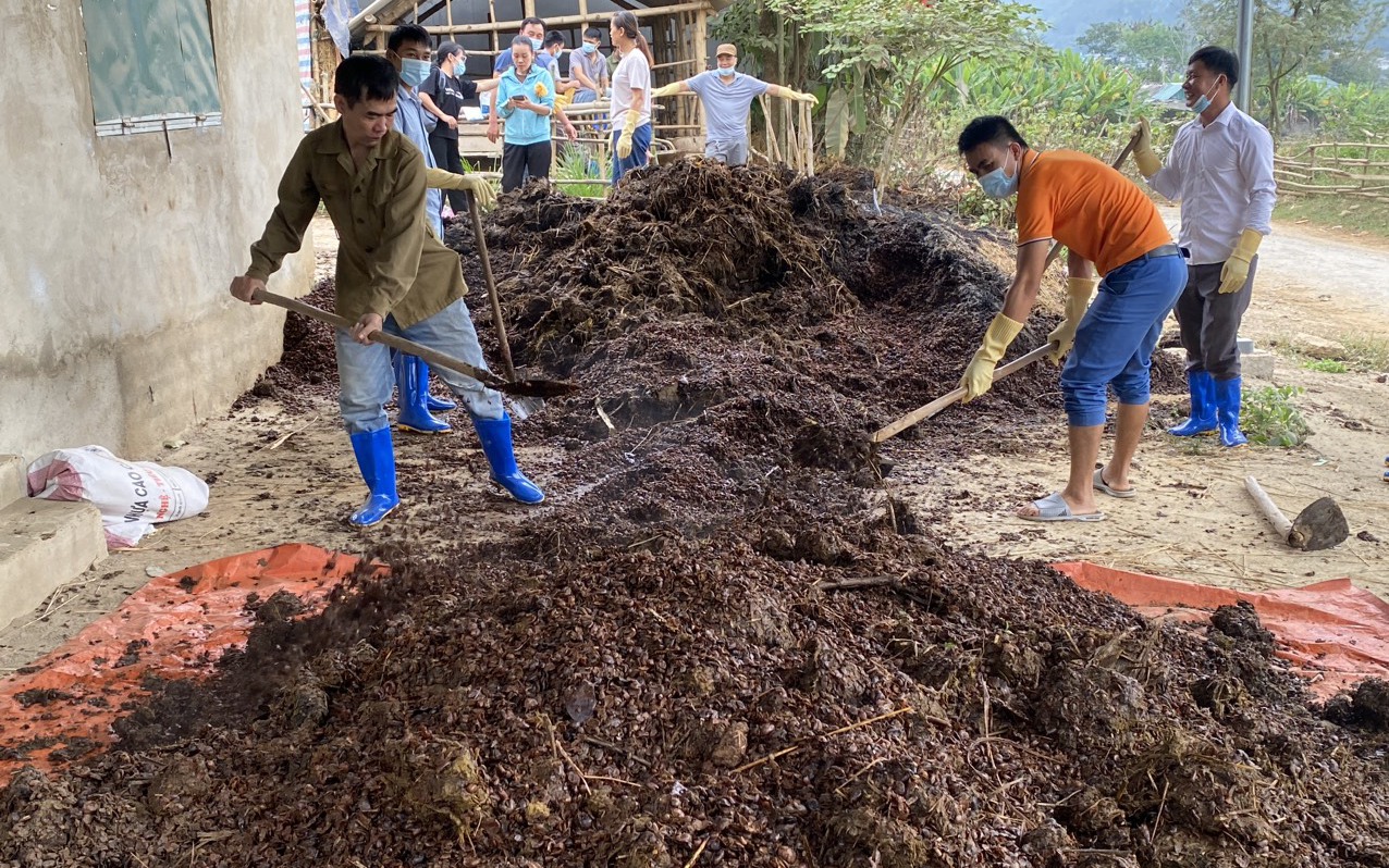 Điện Biên: Làm tốt công tác đào tạo nghề, giải quyết việc làm

- Ảnh 2.