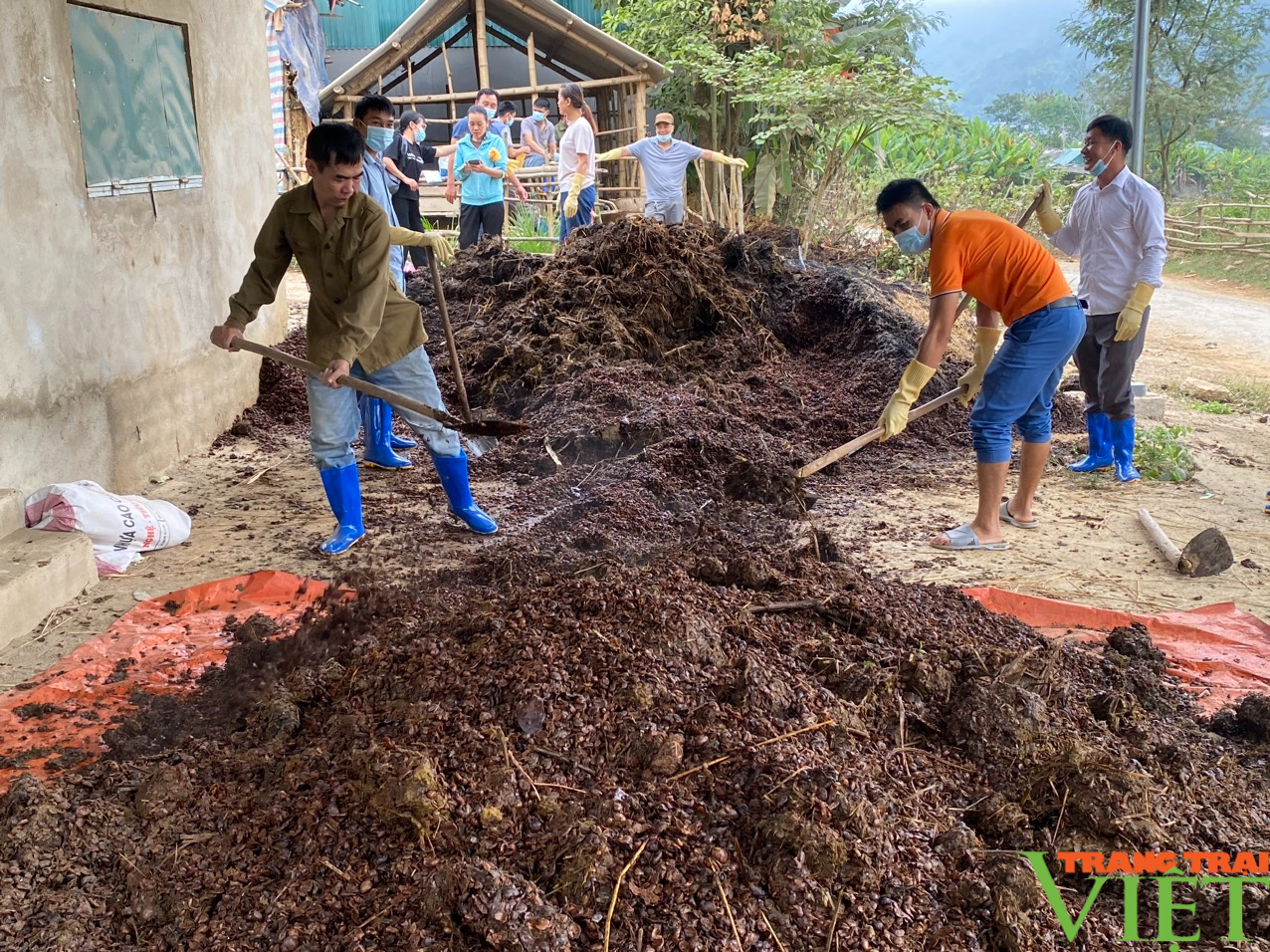 Đào tạo nghề - Bước đệm cho nông dân Mường Ảng chạm tay vào ước mơ làm giàu - Ảnh 1.