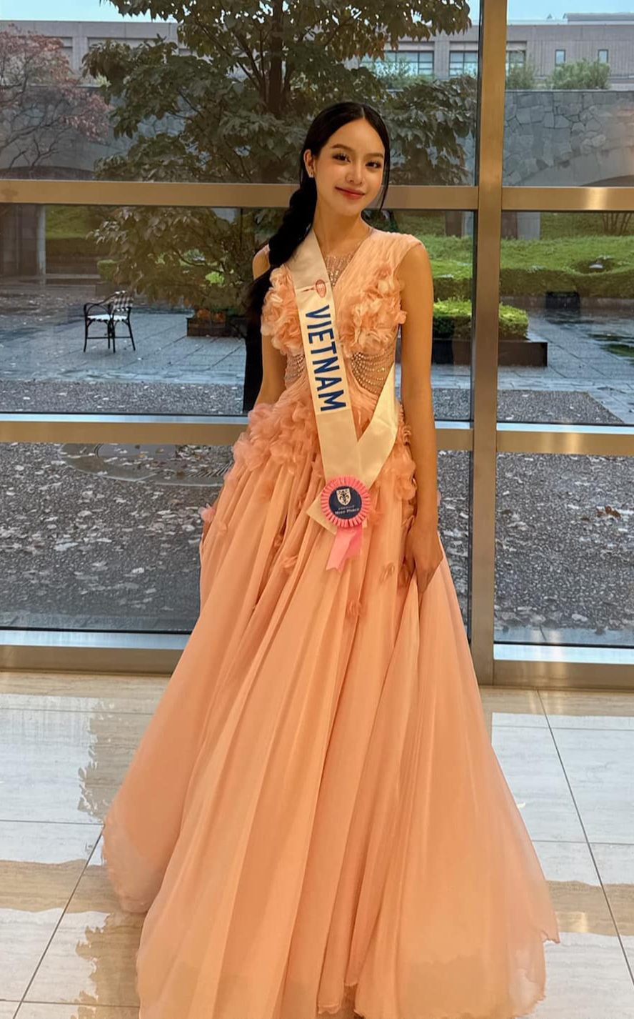 Hoa hậu Thanh Thủy hé lộ bị bầm tím chân để luyện màn múa "biến hình" ở Miss International 2024 - Ảnh 1.