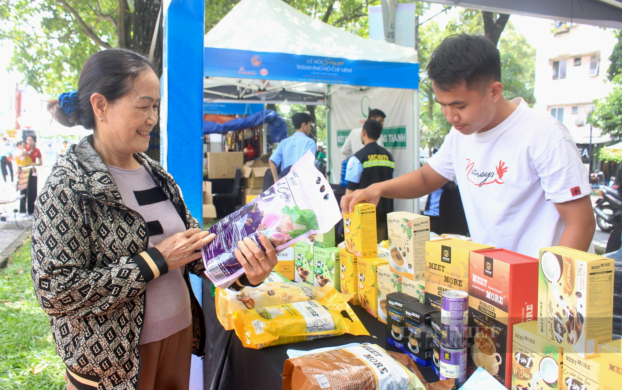 Nông dân các huyện nông thôn mới TP.HCM làm nông nghiệp đô thị, được hưởng ưu đãi gì? - Ảnh 2.