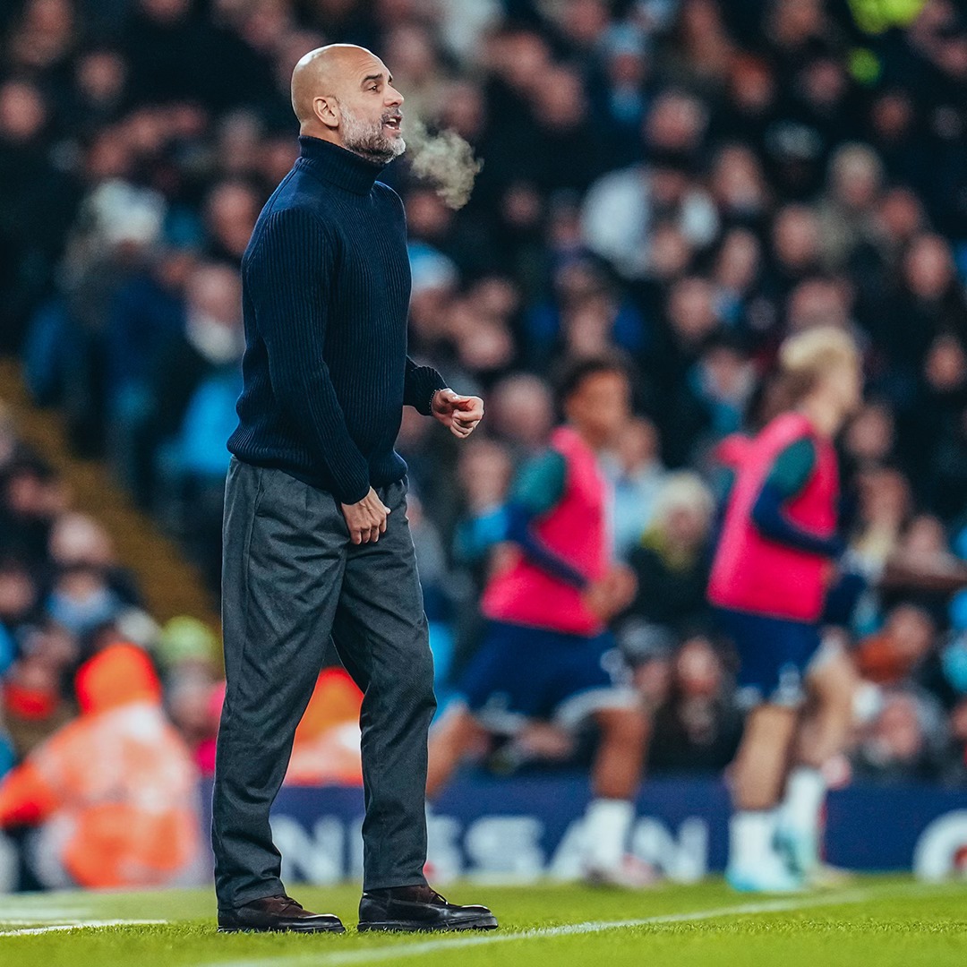 Man City thua đậm Tottenham, HLV Guardiola vớt vát: “Mùa giải còn rất dài” - Ảnh 2.