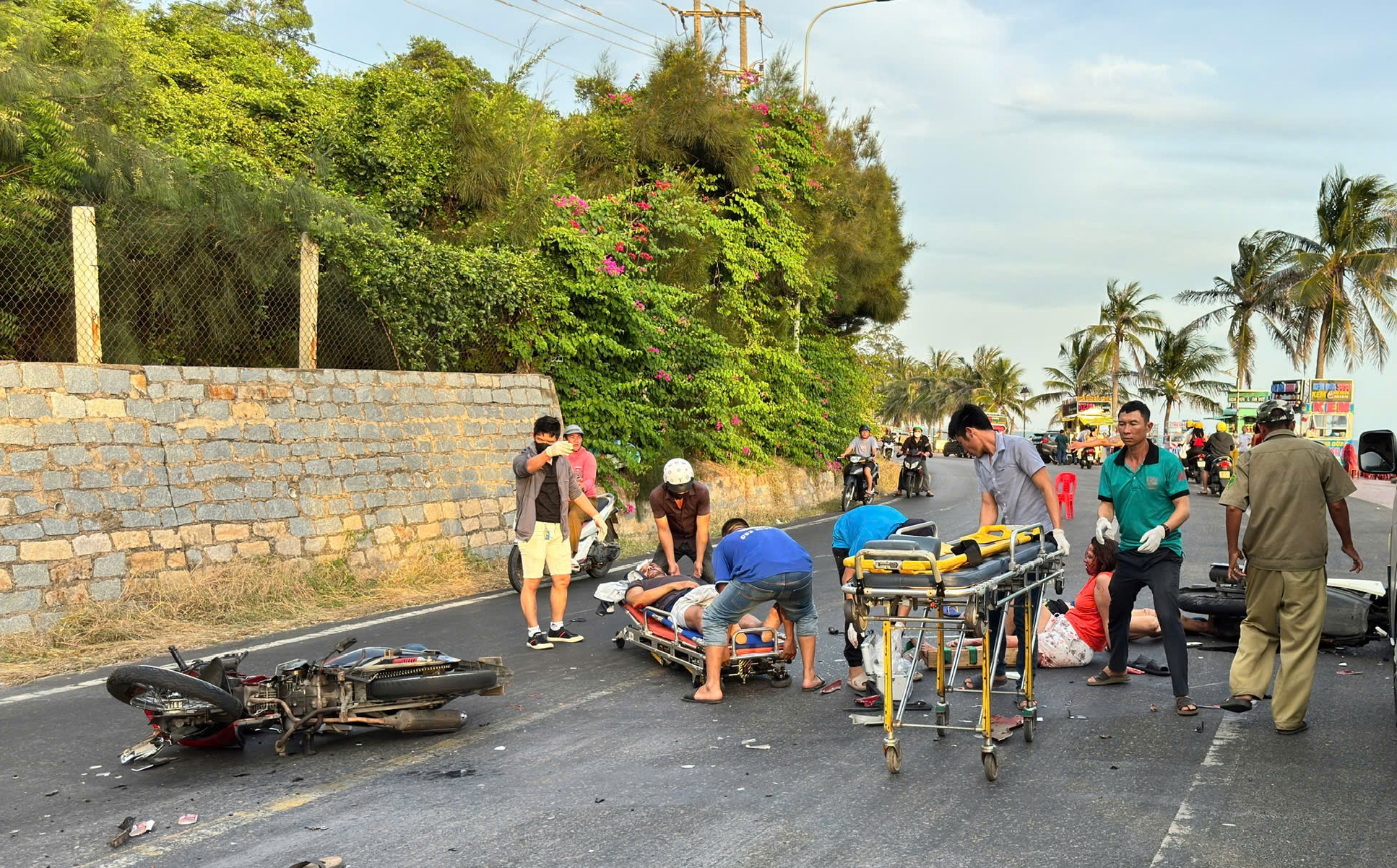 Du khách nước ngoài tử vong do tai nạn giao thông ở Mũi Né, TP.Phan Thiết, Bình Thuận- Ảnh 1.