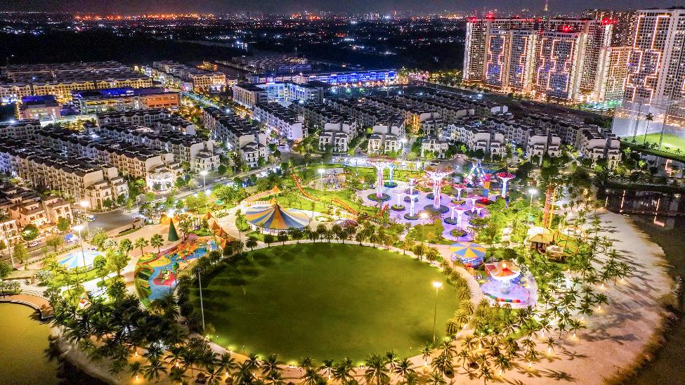 Vinhomes Grand Park bùng nổ chuỗi sự kiện “đỉnh nóc kịch trần” cuối năm - Ảnh 2.