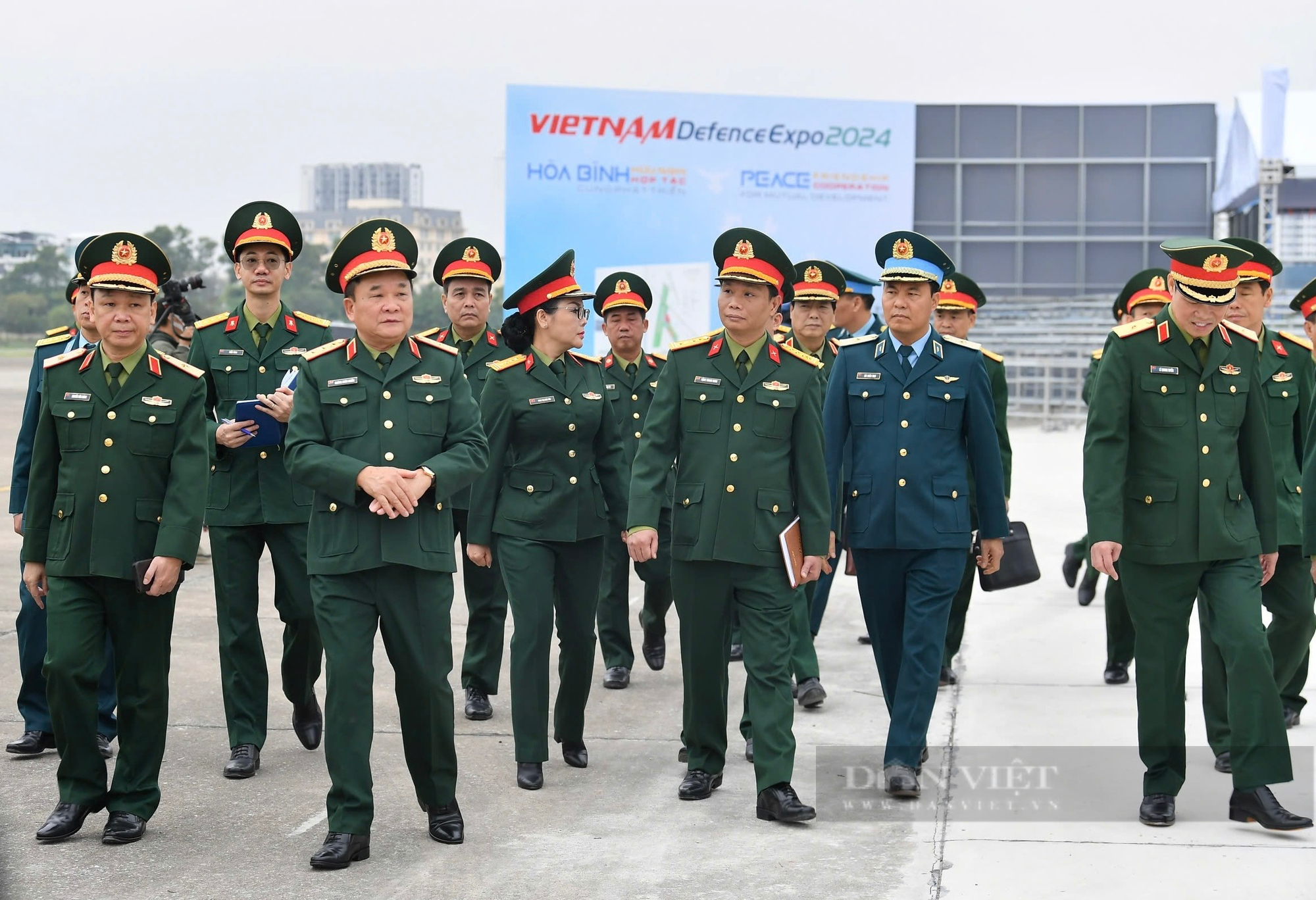 Tập luyện Lễ khai mạc Triển lãm quốc phòng quốc tế Việt Nam 2024- Ảnh 1.