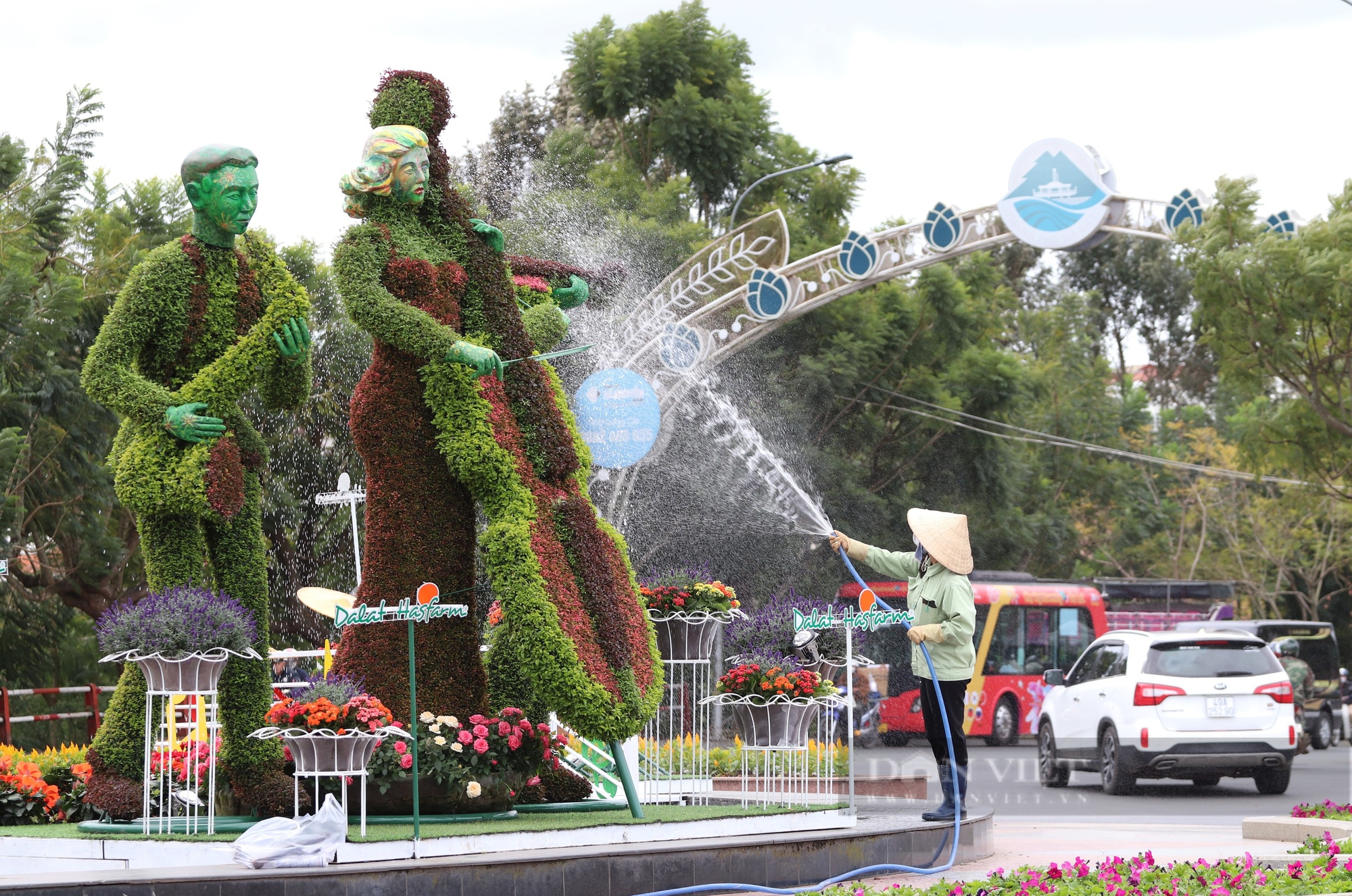 Khẩn trương "trang điểm" cho TP. Đà Lạt trước ngày khai mạc Festival hoa lần thứ X- Ảnh 8.