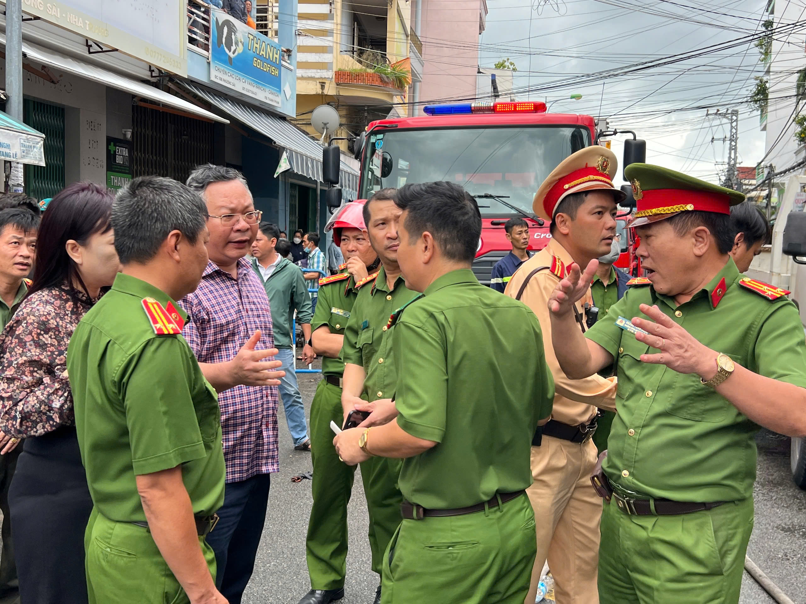 Hiện trường vụ cháy ở Nha Trang khiến 4 người tử vong thương tâm- Ảnh 4.